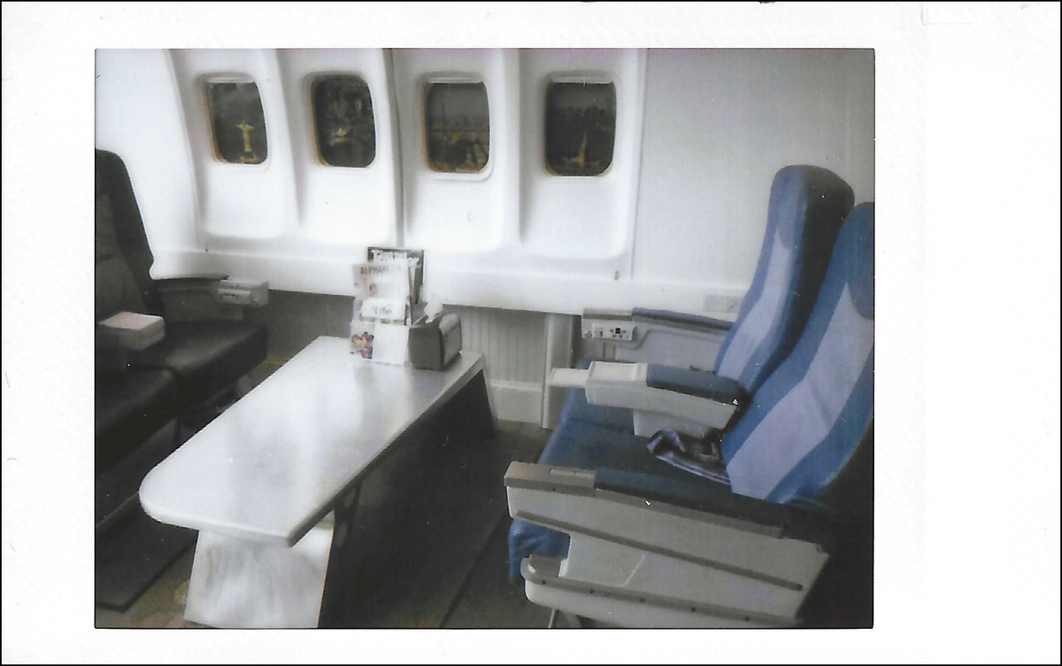 What's the Deal With Airline Food? An Interview With a Flight Attendant